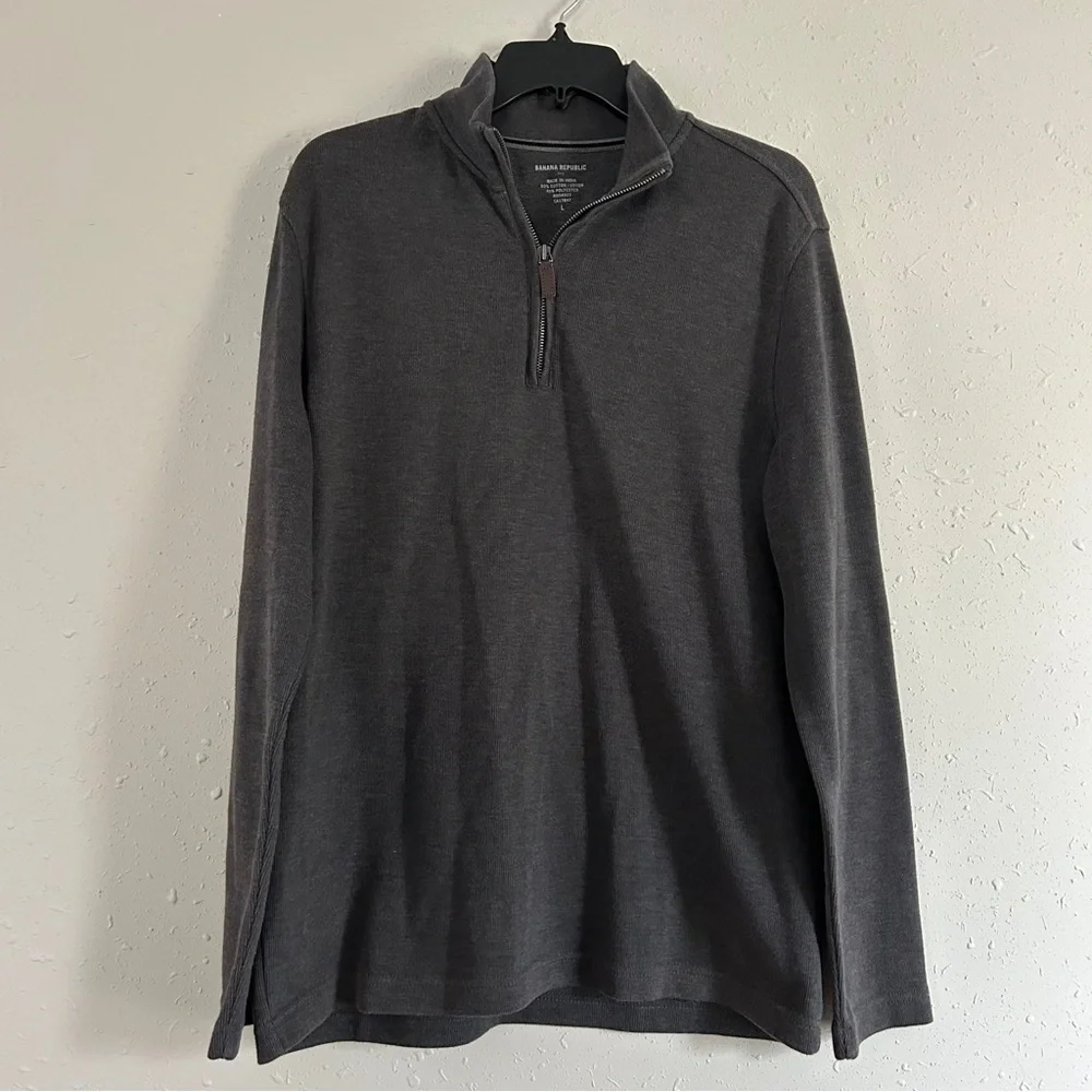 Banana Republic Grey Quarter Zip Pullover Sweatshirt Casual Large Elbow Patch
